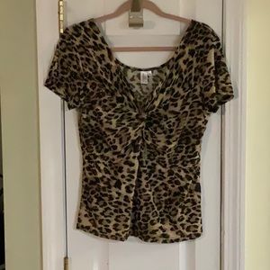 Women’s leopard print lightweight shirt XL